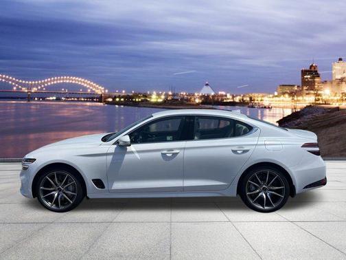 2025 Genesis G70 2.5T RWD