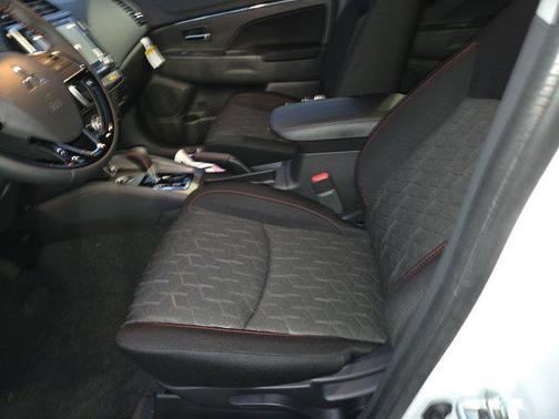 2025 Mitsubishi Outlander Sport 2.0 ES