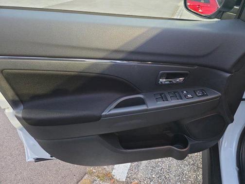 2025 Mitsubishi Outlander Sport 2.0 ES