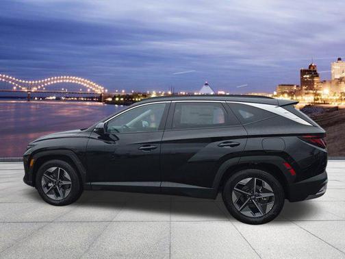 Phantom Black 2026 Hyundai TUCSON SEL