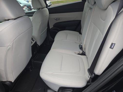 Phantom Black 2026 Hyundai TUCSON SEL