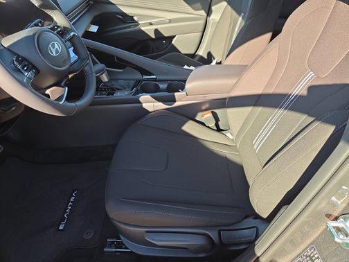 2026 Hyundai ELANTRA HEV SEL Sport