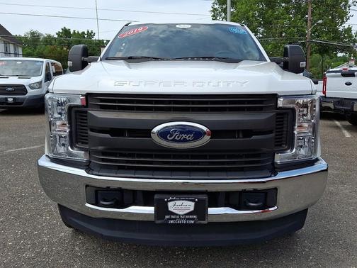 Oxford White 2019 Ford F-250 XL