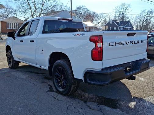 2022 Chevrolet Silverado 1500 WT