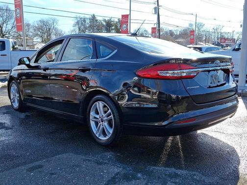 2018 Ford Fusion Hybrid S