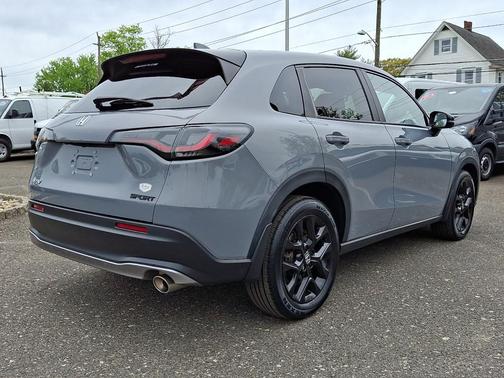 Urban Gray Pearl 2023 Honda HR-V AWD Sport