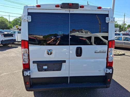 Bright White Clearcoat 2025 RAM ProMaster 2500 Tradesman