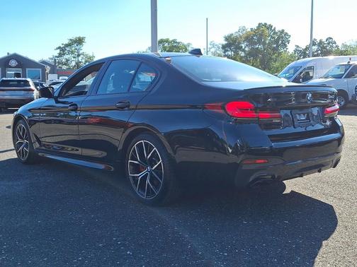 2023 BMW 540 i xDrive