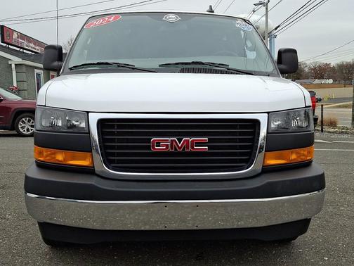 2024 GMC Savana 2500 Work Van
