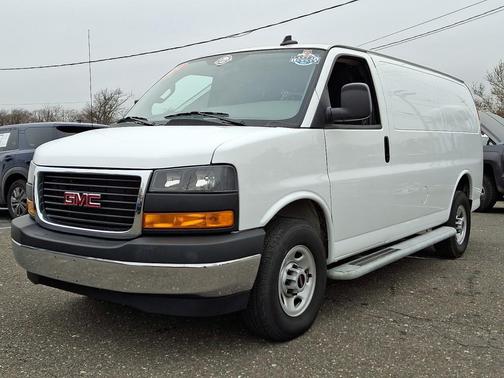 2024 GMC Savana 2500 Work Van