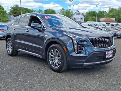 2021 Cadillac XT4 Premium Luxury