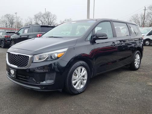 2018 Kia Sedona L