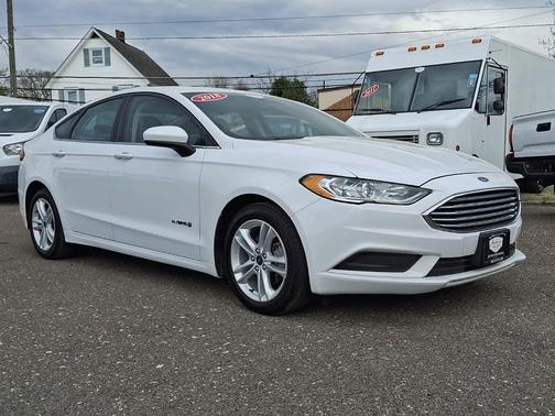 2018 Ford Fusion Hybrid S