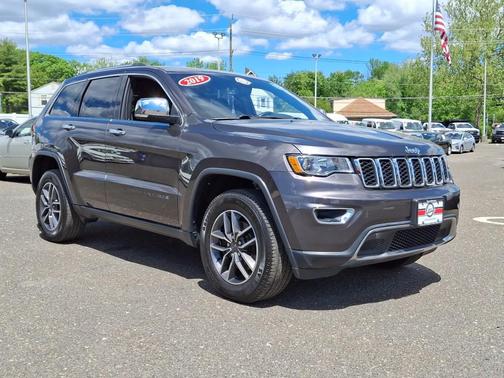 Granite Crystal Metallic Clearcoat 2019 Jeep Grand Cherokee Limited