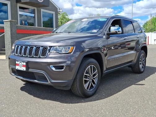 Granite Crystal Metallic Clearcoat 2019 Jeep Grand Cherokee Limited