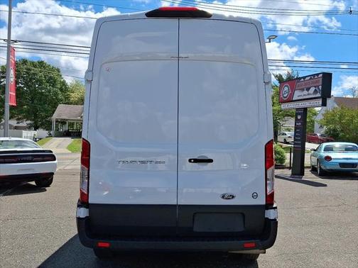 2022 Ford Transit-250 Base