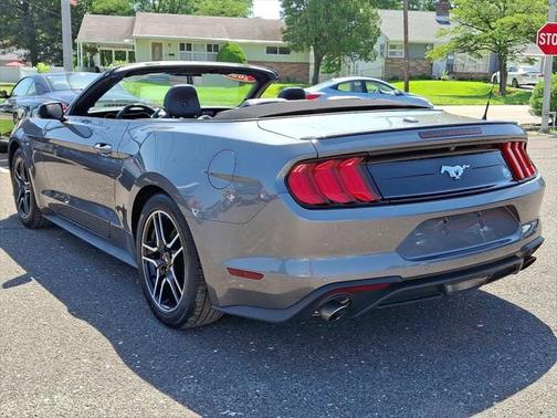 2021 Ford Mustang EcoBoost Premium