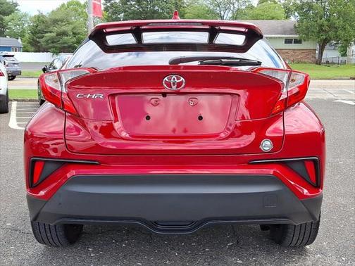 2020 Toyota C-HR XLE