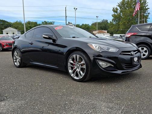 Becketts Black 2013 Hyundai Genesis Coupe 3.8 Track