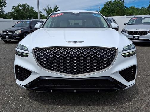 Alta White 2025 Genesis GV70 3.5T AWD Sport