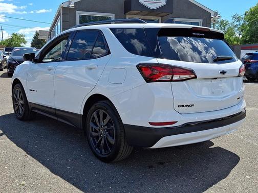 Summit White 2024 Chevrolet Equinox AWD RS