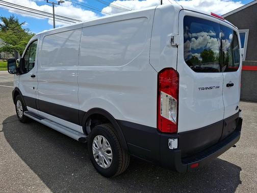 Oxford White 2024 Ford Transit-250 Base