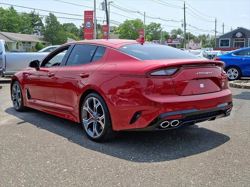 2020 Kia Stinger GT1