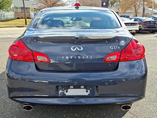 2013 INFINITI G37x Base
