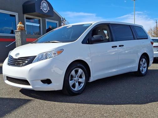 2017 Toyota Sienna SE
