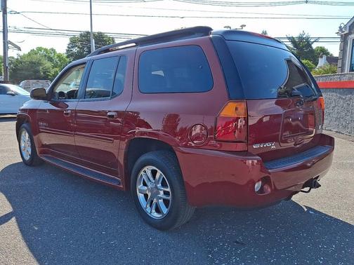 Cranberry Red Metallic 2006 GMC Envoy XL Denali
