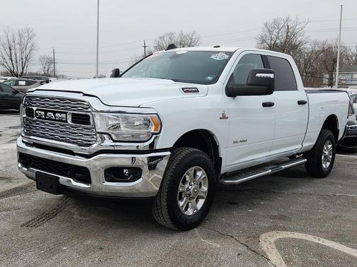 2024 RAM 2500 Big Horn Crew Cab 4x4 6'4' Box