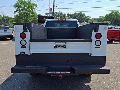 Bright White Clearcoat 2017 RAM 3500 Tradesman Crew Cab 4x2 8' Box