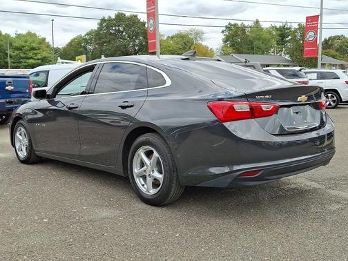 2018 Chevrolet Malibu 1LS