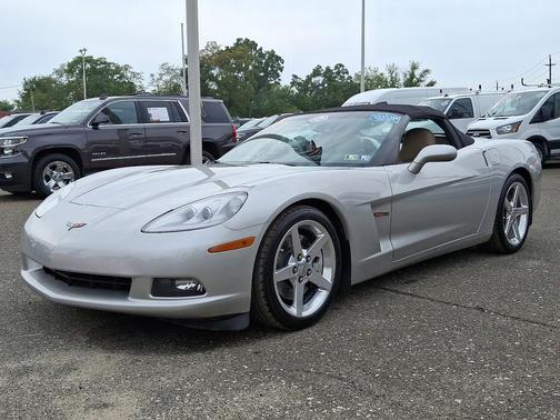 2005 Chevrolet Corvette Base