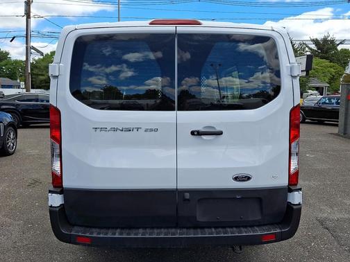 Oxford White 2024 Ford Transit-250 Base