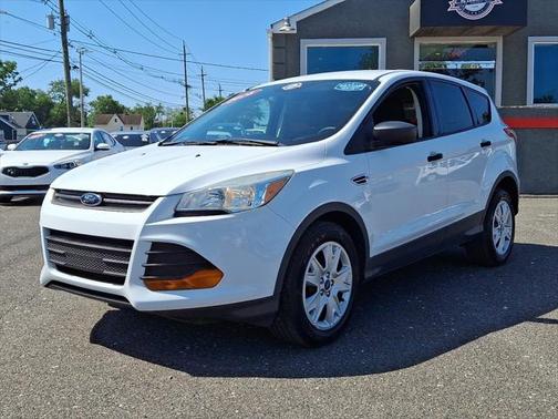 2016 Ford Escape S