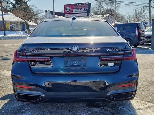 2020 BMW 750 i xDrive