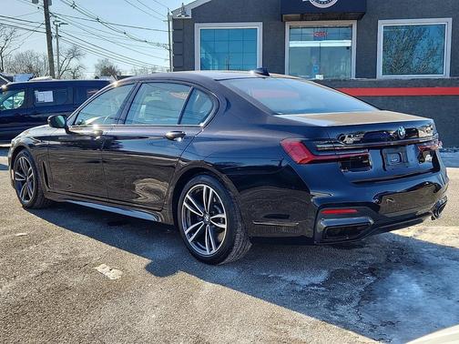 2020 BMW 750 i xDrive