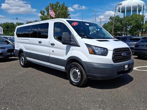 Oxford White 2018 Ford Transit-350 XL