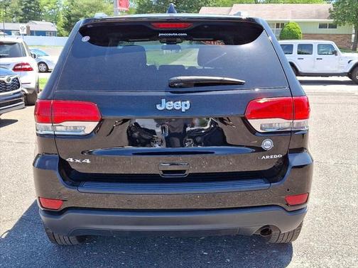2018 Jeep Grand Cherokee Laredo E