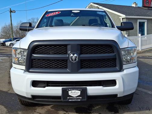 2018 RAM 2500 Tradesman Regular Cab 4x2 8' Box