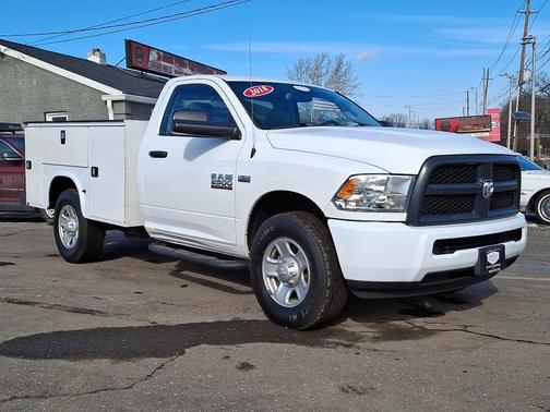 2018 RAM 2500 Tradesman Regular Cab 4x2 8' Box