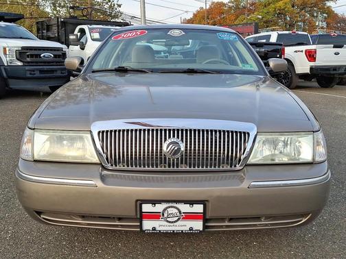 2005 Mercury Grand Marquis GS