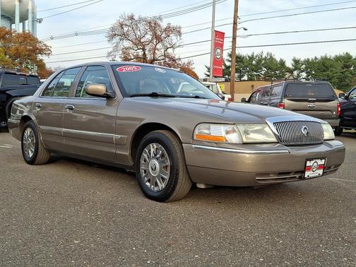 2005 Mercury Grand Marquis GS