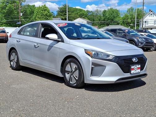2019 Hyundai IONIQ Hybrid Blue