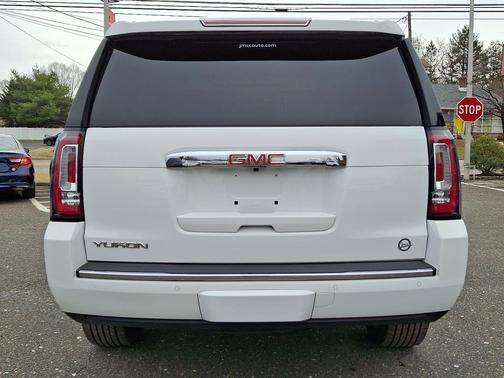 2016 GMC Yukon Denali