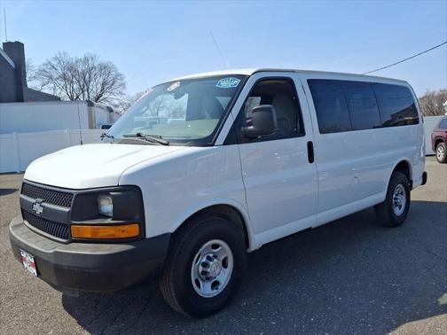 2015 Chevrolet Express 2500 LS