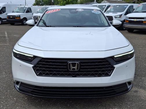 2023 Honda Accord Hybrid Touring