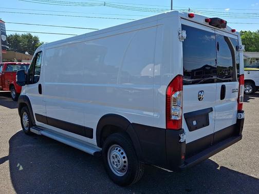 Bright White Clearcoat 2025 RAM ProMaster 2500 Tradesman
