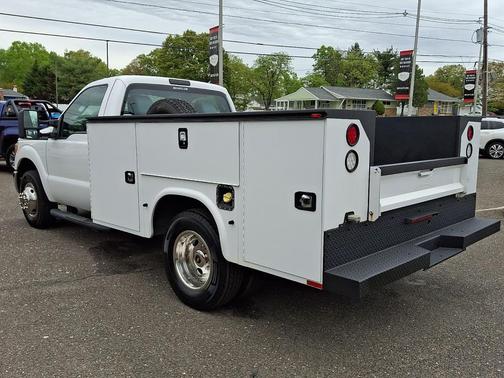 Oxford White 2016 Ford F-350 XL